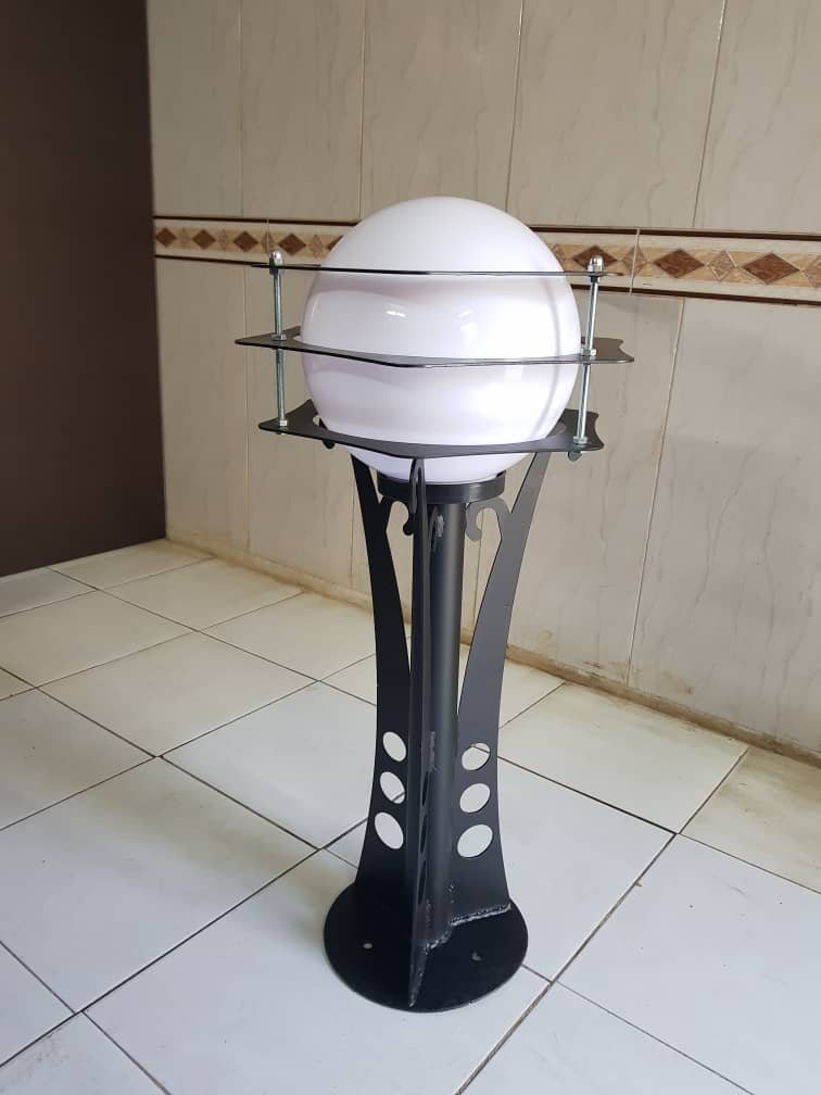 انواع پایه چراغ